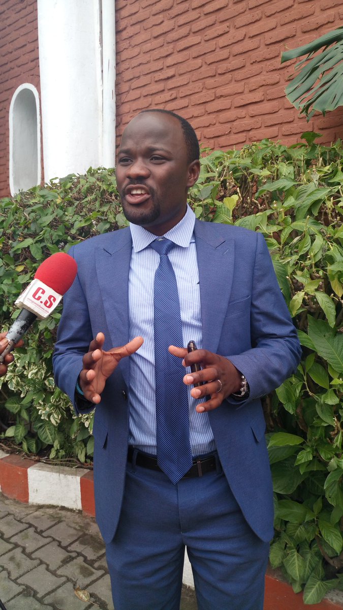 MeBalikwisha's tweet photo. Forum citoyen en faveur des électeurs et candidats.
Oeuvre de 
Congo Peace Network a l'occasion commémorative de la journée mondiale de la jeunesse célébrée chaque 12 août.
Sujet : 
Rôle et Missions d'un député provincial https://t.co/ISPXxczQjY