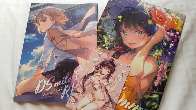 夏コミ新刊セットのサンプルいただきましたー!クリアファイルのサンプル画像はイベント当日の朝にアップできると思います...? 