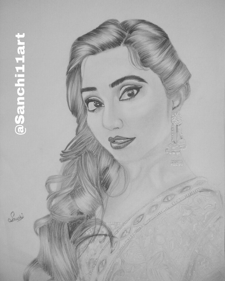 Artistsanchi's tweet photo. Pencil sketch of @shreyaghoshal made by me. 

#ShreyaGhoshal #beauty #favroite #Singer #Fanart #FanArtFriday #bollywoodsinger #sketch #portrait #artistsontwitter #sanchi11art . https://t.co/FQKeBv70Xw