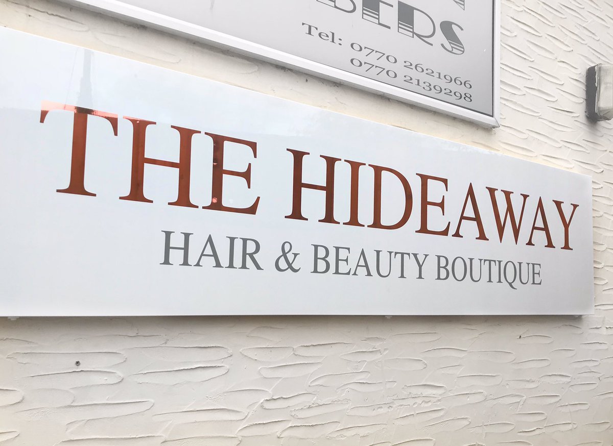 allsigns_'s tweet photo. Happy Grand Opening Day to The Hideaway 🌸🌼🌺
No two days are the same here at #AllSigns. This flower wall is a great example of something new, something different and something creative. We think it looks great!
#TheHideaway #Signage #Branding #FlowerWall #GraphicDesign https://t.co/6YJHDdld1B
