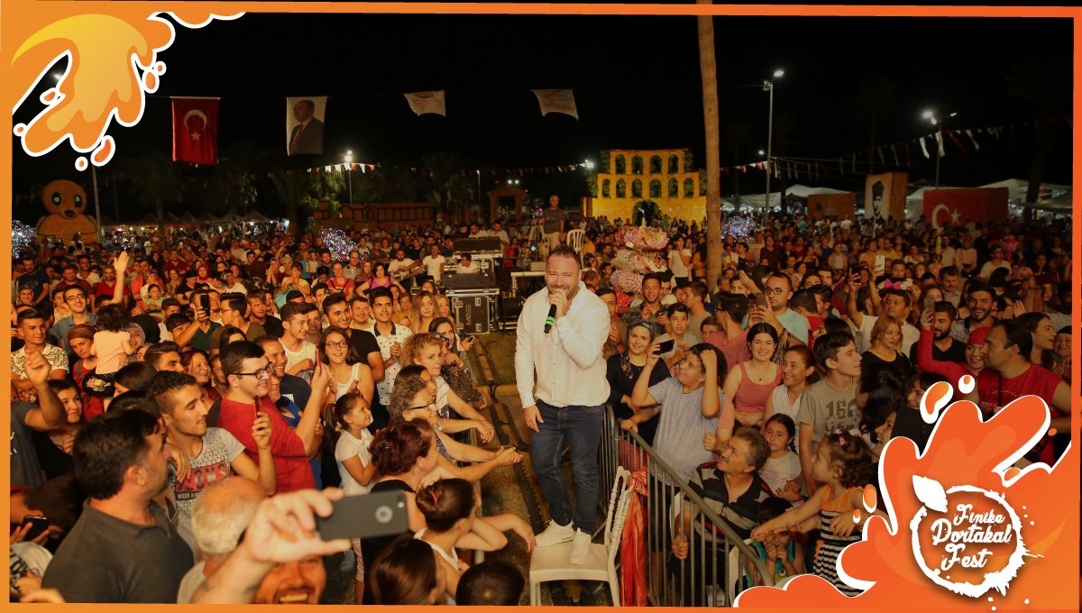 #FinikePortakalFestivali’nde çılgınlar gibi eğlenen elleri bi' görelim mi? ✋🏾✨