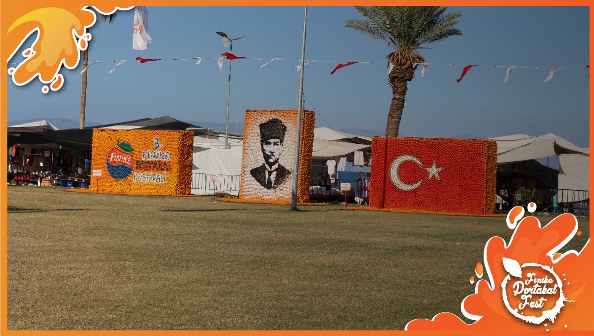 Finike Belediyesi tarafından düzenlenen #FinikePortakalFestivali’nde siz değerli ziyaretçiler için portakallardan hazırlanan heykeller hakkında görüşlerini nelerdir?