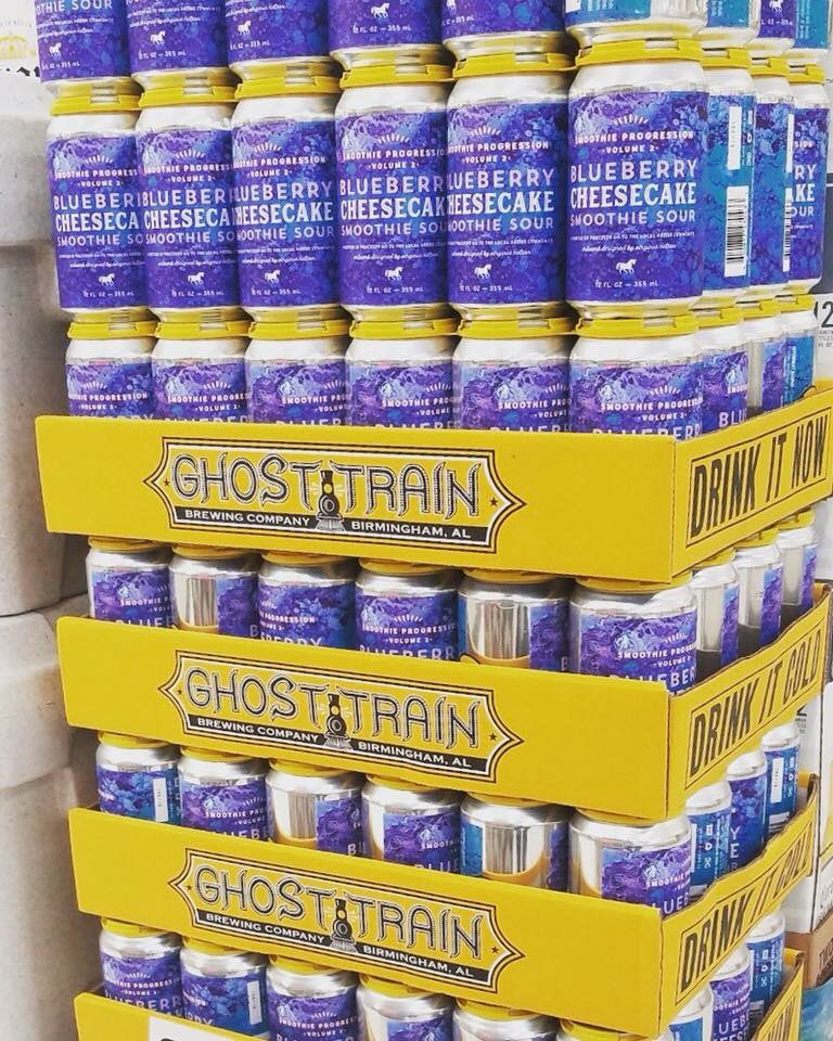 thepigbham's tweet image. 🍻Beer tasting with Justin from @ghost_train_brewing 

Sampling light lager, kaleidoscope, blueberry cheesecake!
Today August, 10, 2018
4:00 pm til 6:00 pm at Our Piggly Wiggly Clairmont location!