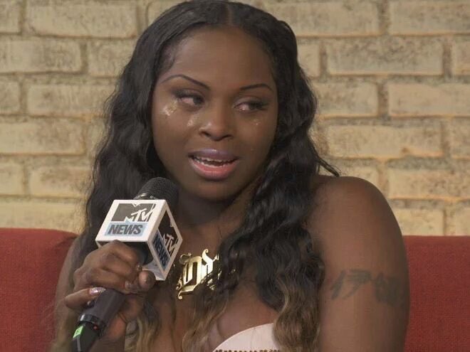 Exhibit A (left): u have Foxy Brown cryin in interview over a comment Lil K...