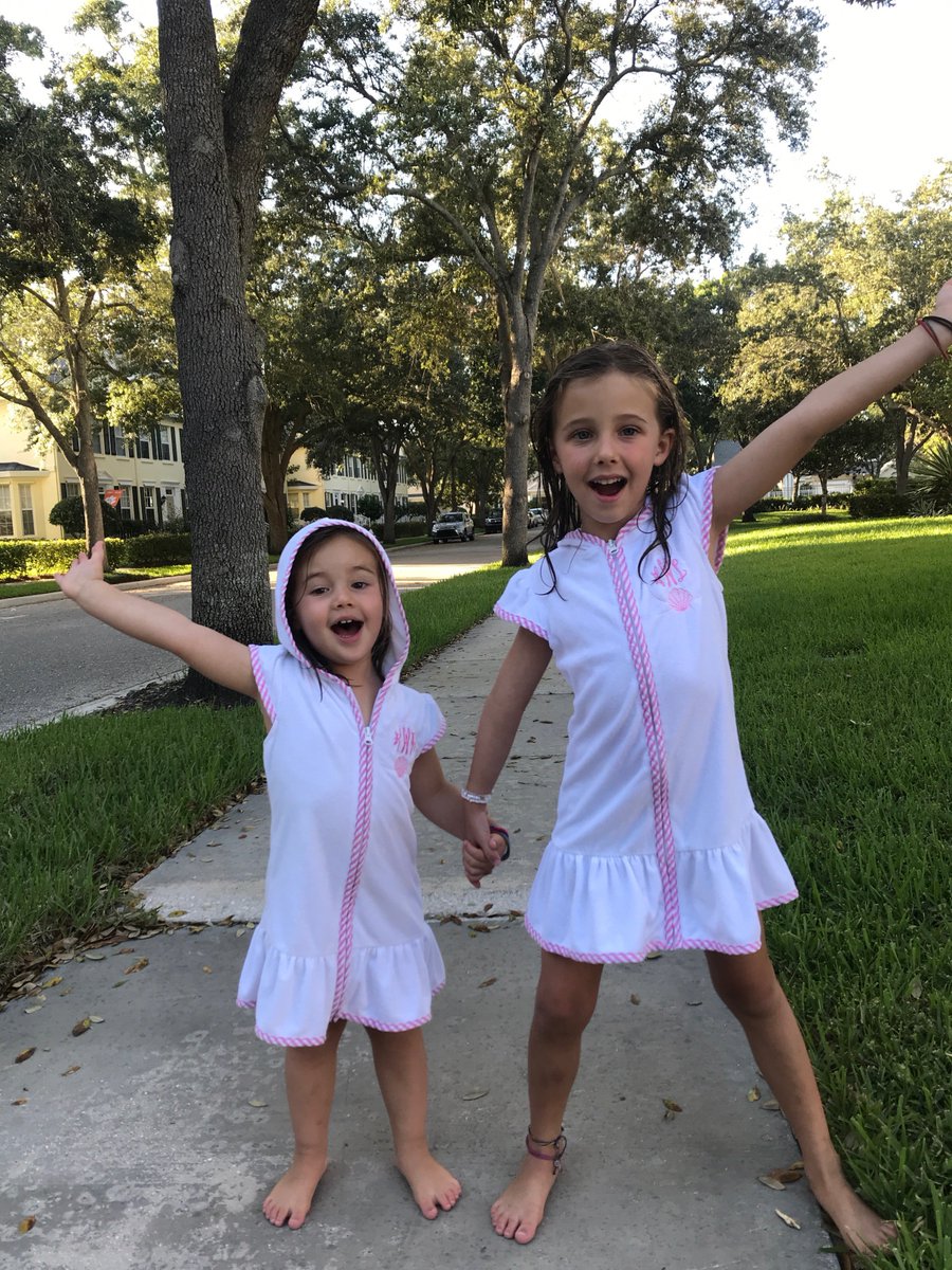 McHenryPEO's tweet photo. #SummerFunFriday with Team McHenry! Here are some great shots of #EricaWhyman and her beautiful family enjoying #summertime! ποΈ https://t.co/VM0p9c80lC