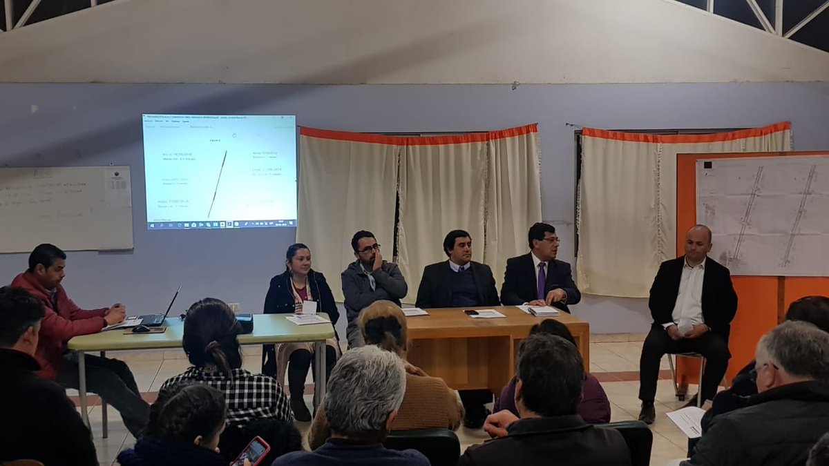 claudioparedesc's tweet photo. El proyecto de Mejoramiento de la calle Abraham Ahumada comprende reposición de toda la calle , colector de aguas lluvias hasta estero quilpue y reposición de veredas. #SanFelipeProgresa con @PatoFreireC @munisanfelipe @GoReValparaiso https://t.co/nuz379FdWo