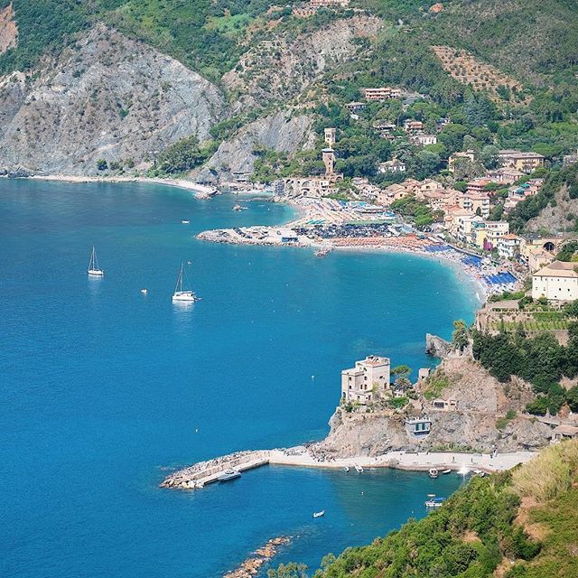 catalinserban's tweet photo. A postcard from Monterosso .
.
. . 📷
#fujixe2 #fujifilm #fujifilm_xseries #MyFujifilm #gofujifilm #fuji_shooters #fujilove #fujixseries #fujifilmxseries #myfujilove #fujiportraits #fujifeed #GoFUJIFILM #fujifilm_street #fujifilmglobal .
.
.
🇪🇺
#ig_e… https://t.co/MOvvNTsHd4 https://t.co/gXixKWGPHM