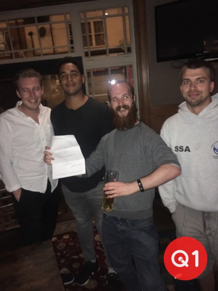 manorarms's tweet photo. #QuizWinners: Johnny Come Latelies! #QuizNight @manorarms! #Streatham https://t.co/qCT5piw52k https://t.co/yX6HqrwZpv