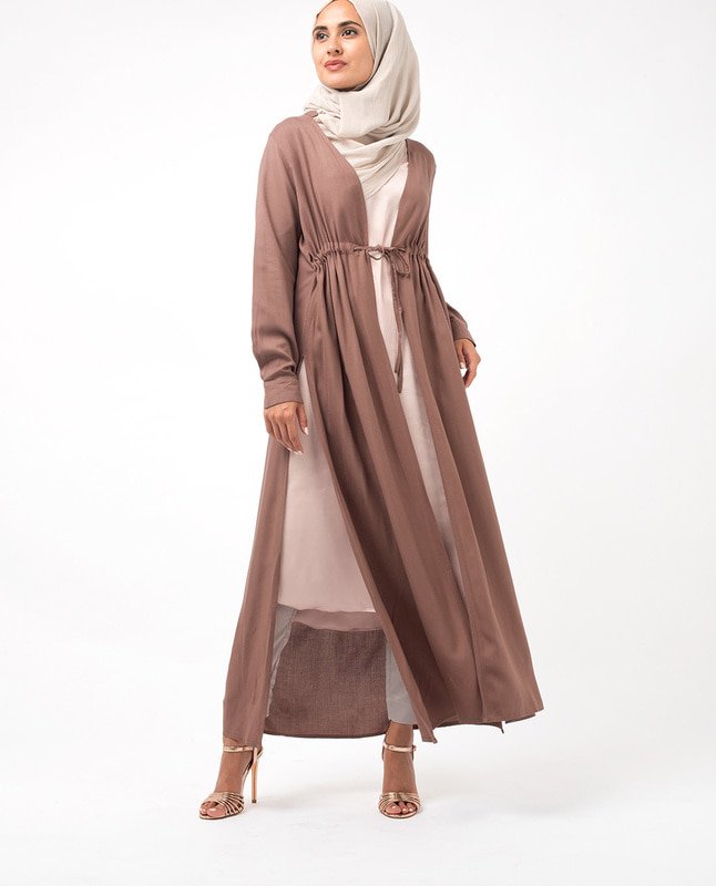 islamicdesign's tweet photo. Your favorite designs is back in STOCK😍😍
Pick your favourites @ https://t.co/TNW7qwD6vy
💫💫💫 #FREESHIPPING on all orders within UK💫💫💫
#modestfashion #hijab #hijabi #kimono #outerwears #scarf #muslima #Deal #Offer https://t.co/hEvx4beG1t