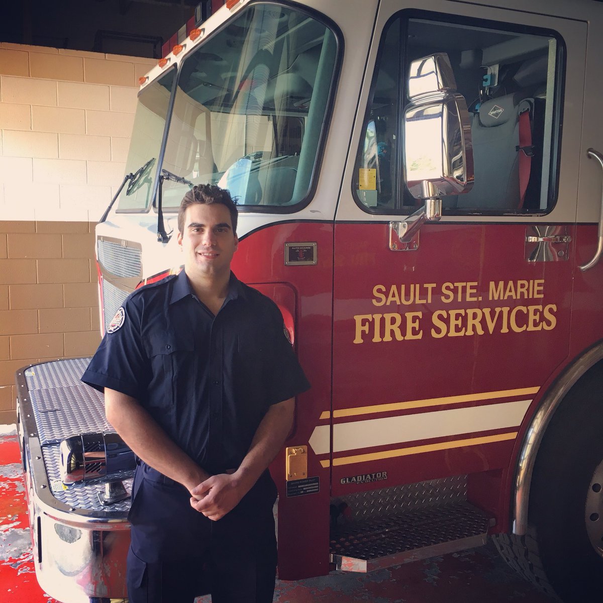 Our newest #firefighter started this past week. Welcome to the team FF David Quesnele. #saultfire @CitySSM https://t.co/WW1kD46yHe