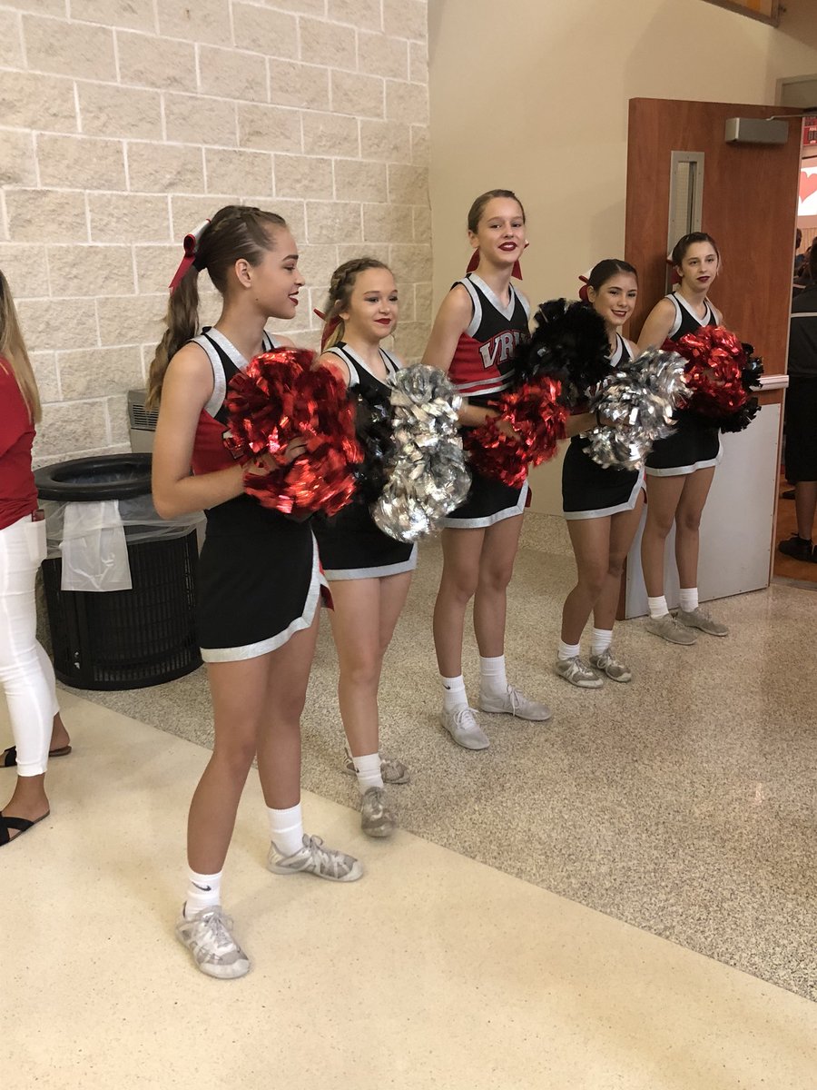 LeanderISD's tweet photo. Our cheer squads from @VistaRidgeHS and @VistaRidgeHS are rolling out the red carpet at #LISDconvocation2018! https://t.co/IoES0VhQCp