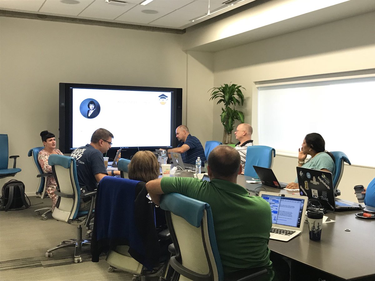 hope_foley's tweet image. And @DBAKevlar is getting her precon going as well. Do you have #SQLSatINDY precon envy now?!