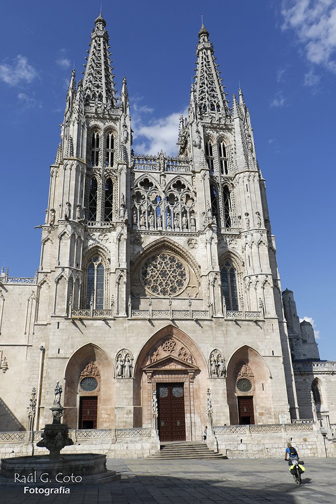 Catedral de #Burgos vía <a href="/RaulGCoto/">Raúl G. C.</a>