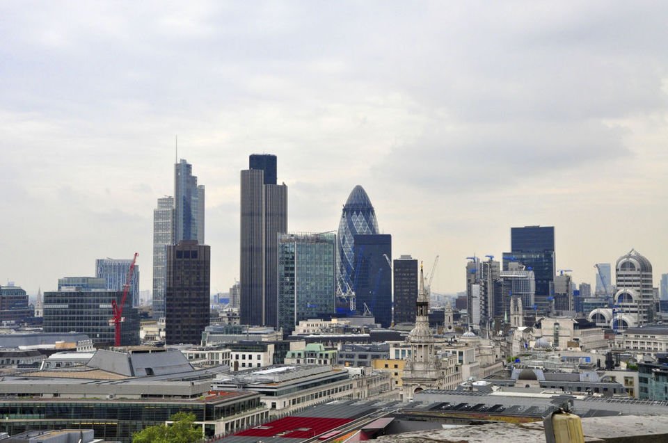 zuehlke_group's tweet photo. It’s 2000: As the world celebrates the turn of the millennium, we take on a new challenge entering the British market. Zuhlke Engineering Ltd is founded in London by Gerry Zühlke. Martin Rutishauser, Fabrizio Ferrandina &amp; Wolfgang Emmerich are nominated directors. #50yearsZühlke https://t.co/wGFF5ozhH6