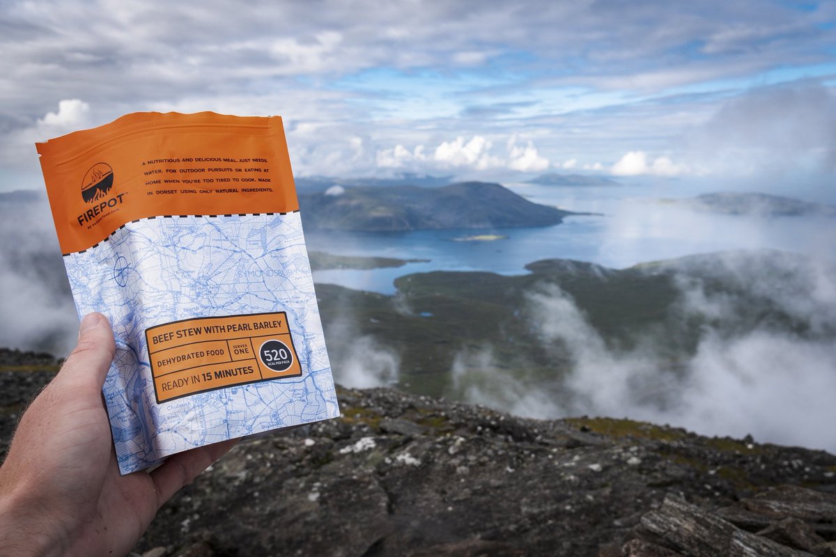 WildFilms_Ltd's tweet photo. Nothing beats a Firepot at the top!

#fuelledbyfirepot #outdoorfood #scotland #outerhebrides #clisham #isleofharris #harris
#naturelovers #GetOutside #mountainlove #eeeeeats #feedfeed #dailyfoodfeed #visitscotland https://t.co/J8u0PqBa9o