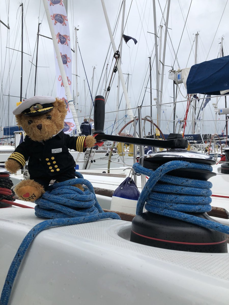 RedFunnelFerry's tweet photo. If you need a job doing...! #bearnecessities #crewneeded @cowes_week #IsleofWight #cowes https://t.co/Sl3YQ7JEX7