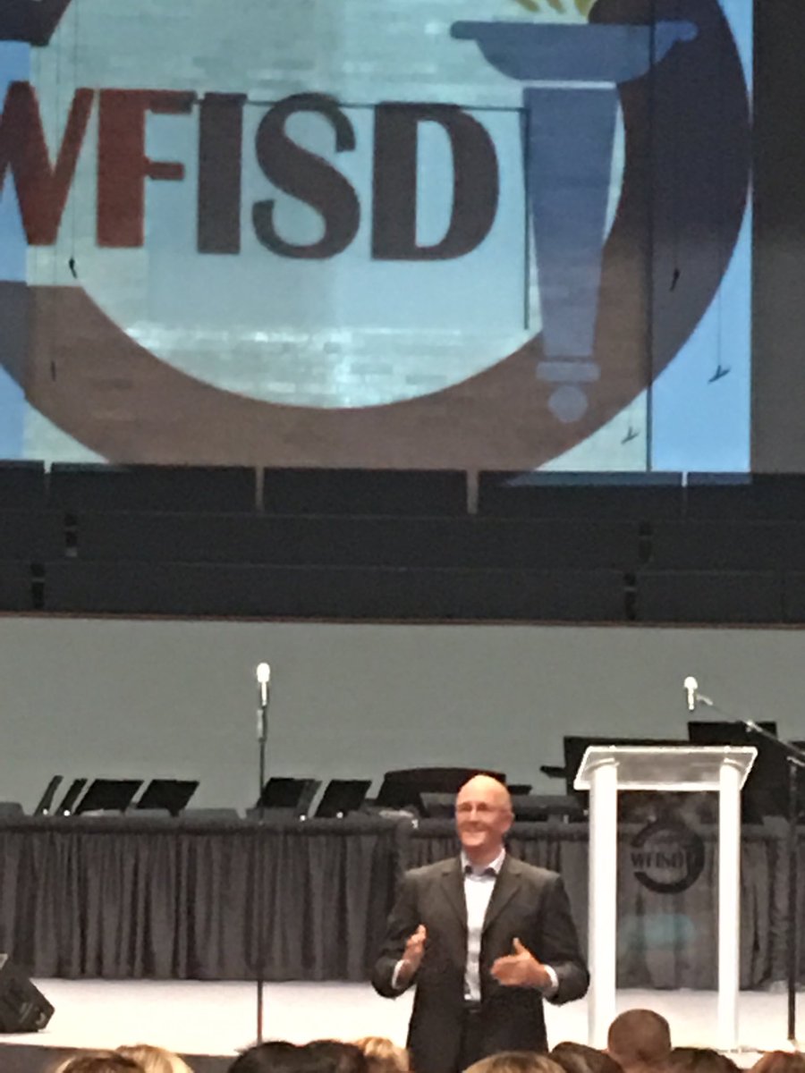 anasgriffiths's tweet photo. What a treat...Flip Flippen at WFISD convocation!!! #iamwfisd ⁦@MilamBengals⁩ https://t.co/DqrDsQntw8