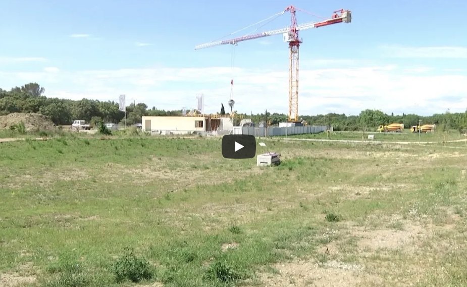 ⚠️ #Castries : La ZAC des Saurèdes a été imaginée par l'architecte Emmanuel Nebout pour répondre aux demandes de logement tout en maîtrisant l’extension urbaine, et en préservant le capital foncier.  bit.ly/2kEAbq4  @GPastor34 <a href="/VilleCastries/">Ville de Castries</a> <a href="/AcmHabitat/">ACM HABITAT</a> #COGIM