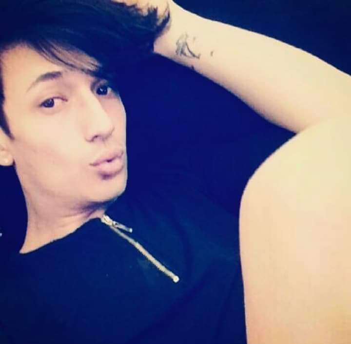 ghjkkkkhfff's tweet photo. #eskisehirpasif #eskişehirgay #esattravesti https://t.co/3S1NF1QE4D