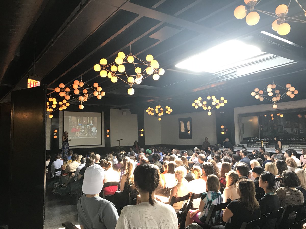 viktute's tweet photo. Talking togetherness and neighbor connectivity feels with Danielle and #stoopmeditation in Clinton Hill @NewYork_CM #cmnyc https://t.co/q0y4TEnfUY