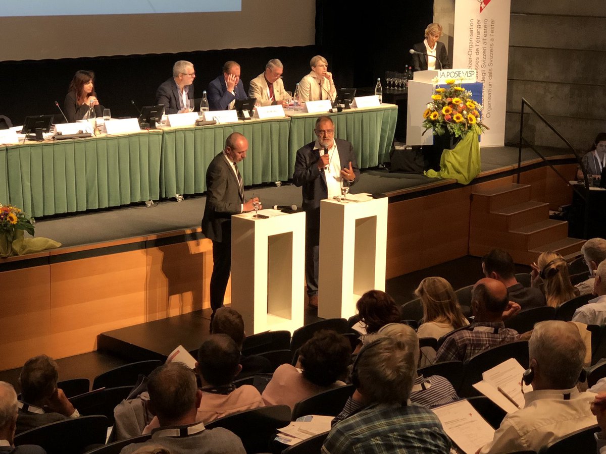 CarloSommaruga's tweet photo. Présent au Conseil des Suisses de l’Etranger pour défendre le NON à l’initiative dite de l’#autodétermination. Les Suisses de l’étranger rejettent massivement cette initiative mettant en danger la participation de la Suisse à la #CEDH. @PSSuisse @SchutzfaktorM @SwissCommunity https://t.co/9tKNdenQCU