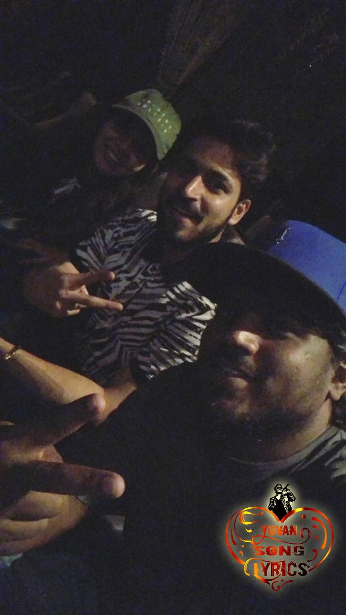 Tmz_Yuvan's tweet photo. #pyarpremakaadhal movie 💘❤💪💪
#ppk
#Yuvan ✌
@thisisysr @iamharishkalyan
@elann_t @raizawilson
#yuvanshankarraja #itsyuvan #u1 #ysr #yuvanian #yuvanism
#yuvansoulmusic
#yuvansong
#yuvanmania #YuvanFansClubThirukovilur
#yuvanfan https://t.co/4s8bqwUzmy