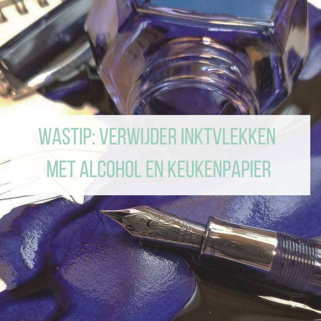 Internationale dag van de Linkshandigen! Lefties, deze is voor jullie. WASTIP: inktvlekken verwijderen doe je door enkele vellen papier onder de vlek te leggen en alcohol over de vlek te gieten. Vervang de velletjes en herhaal wanneer ze blauw zijn. #wasbar #wastip