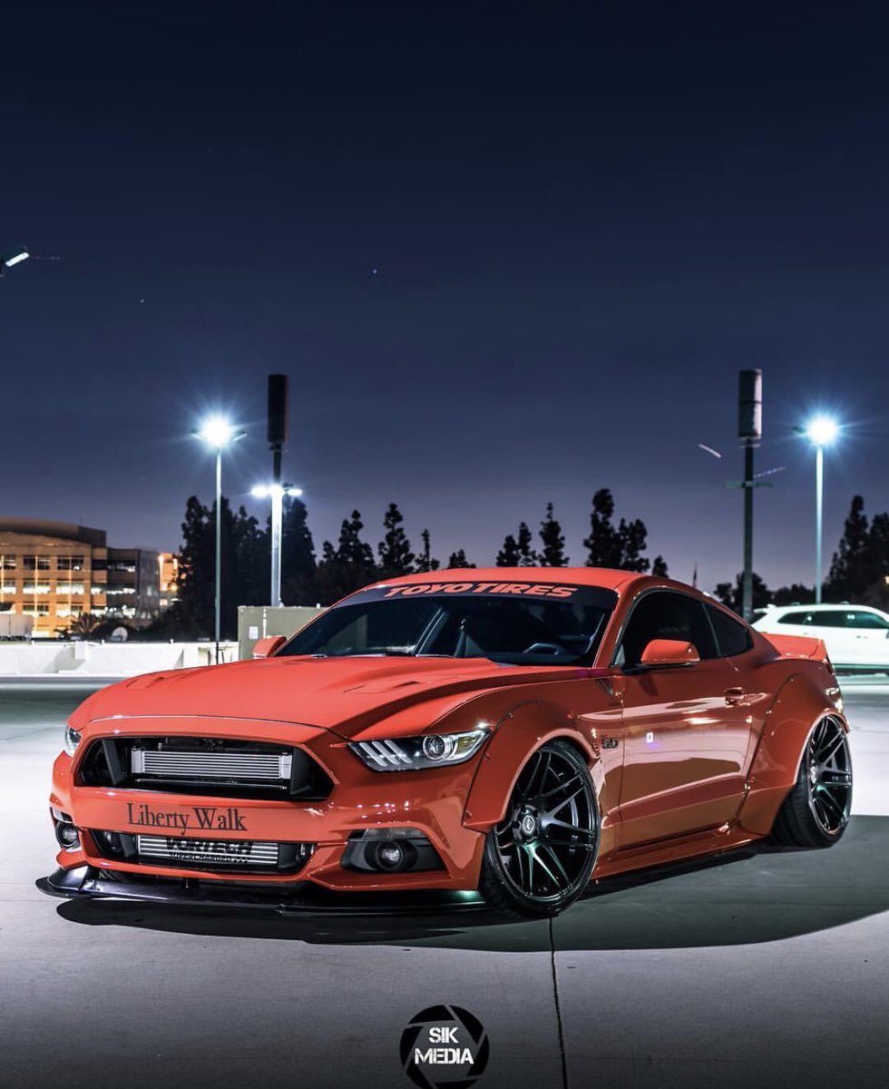 nonstockever's tweet photo. #Regresamos para seguir modificando naves =) https://t.co/y81pvgbapz