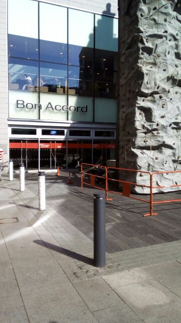 AdventureAbz's tweet photo. We have our climbing tower at the @bonaccordcentre all weekend as part of their Big Bounce event! Come along and have a shot 😀#BonAccordAberdeen #climbingtower #bigbounce #itsfinallytheweekend https://t.co/LSYNzjEUWK