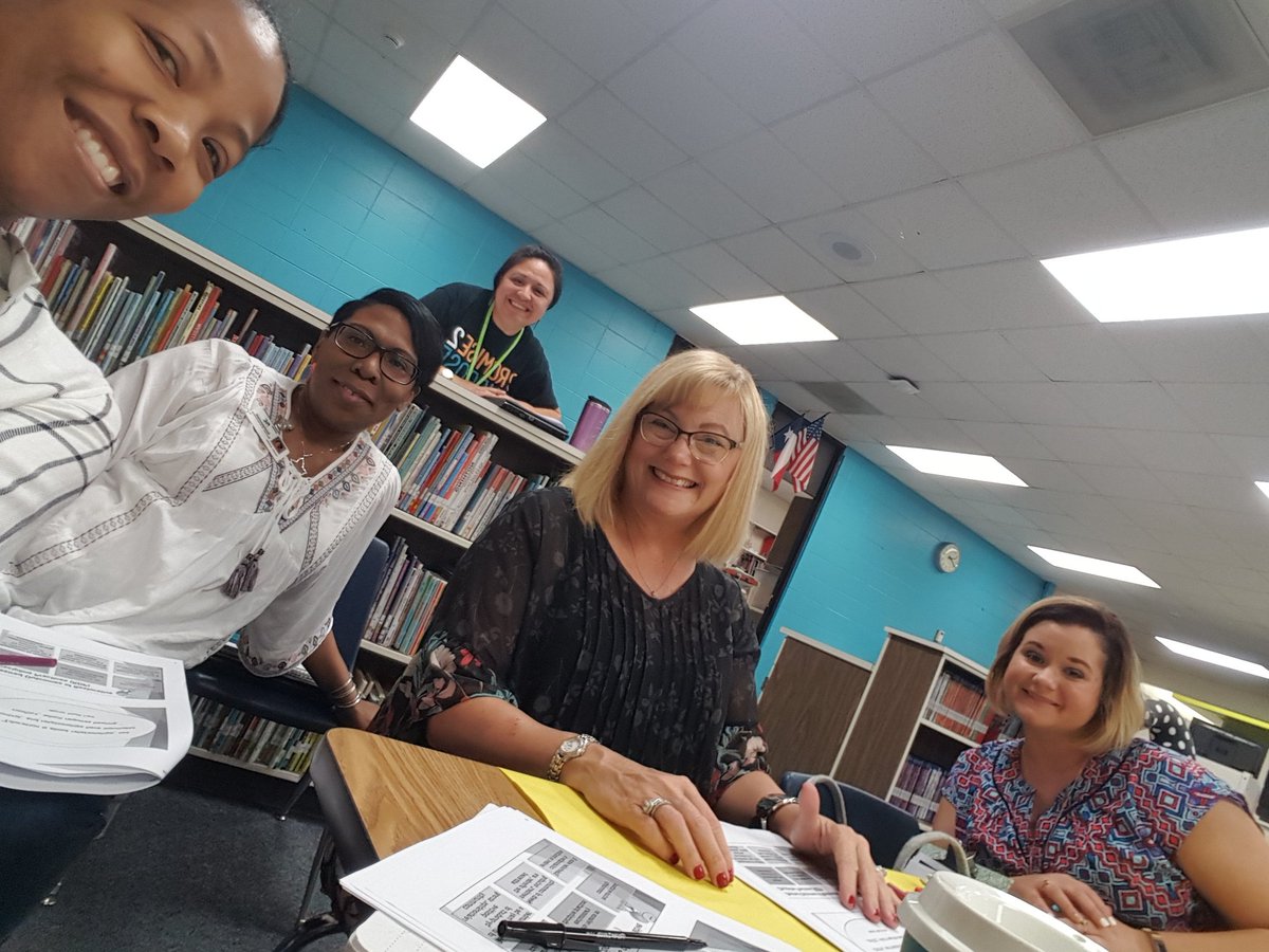 HopeValsin's tweet photo. Restorative Practices #Kaiseronthemove @KaiserKISD @burchettetx @berryhazel17 @naomi_meleski https://t.co/wt3QXPXc5f