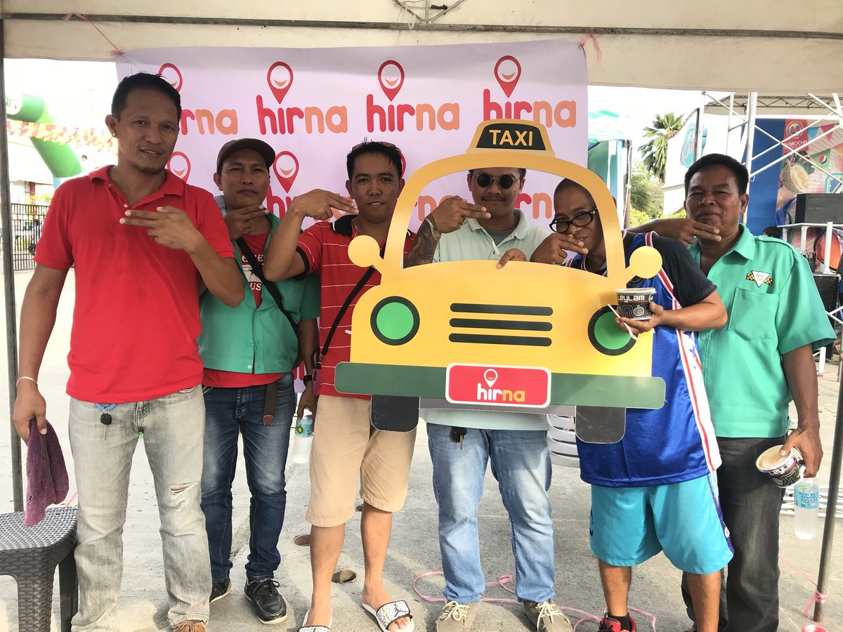 hirna_me's tweet photo. #WeAreHirna at the #KadayawanTradeFairandBazaar2018 😊✌🏻 https://t.co/WXpccL93P0
