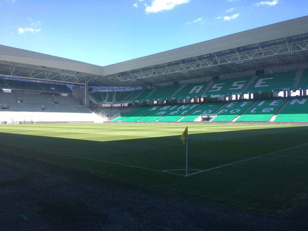 math_an's tweet photo. J-1... nouvelle saison Ligue 1 Conforama!!! ALV https://t.co/rgkAqb8iKD