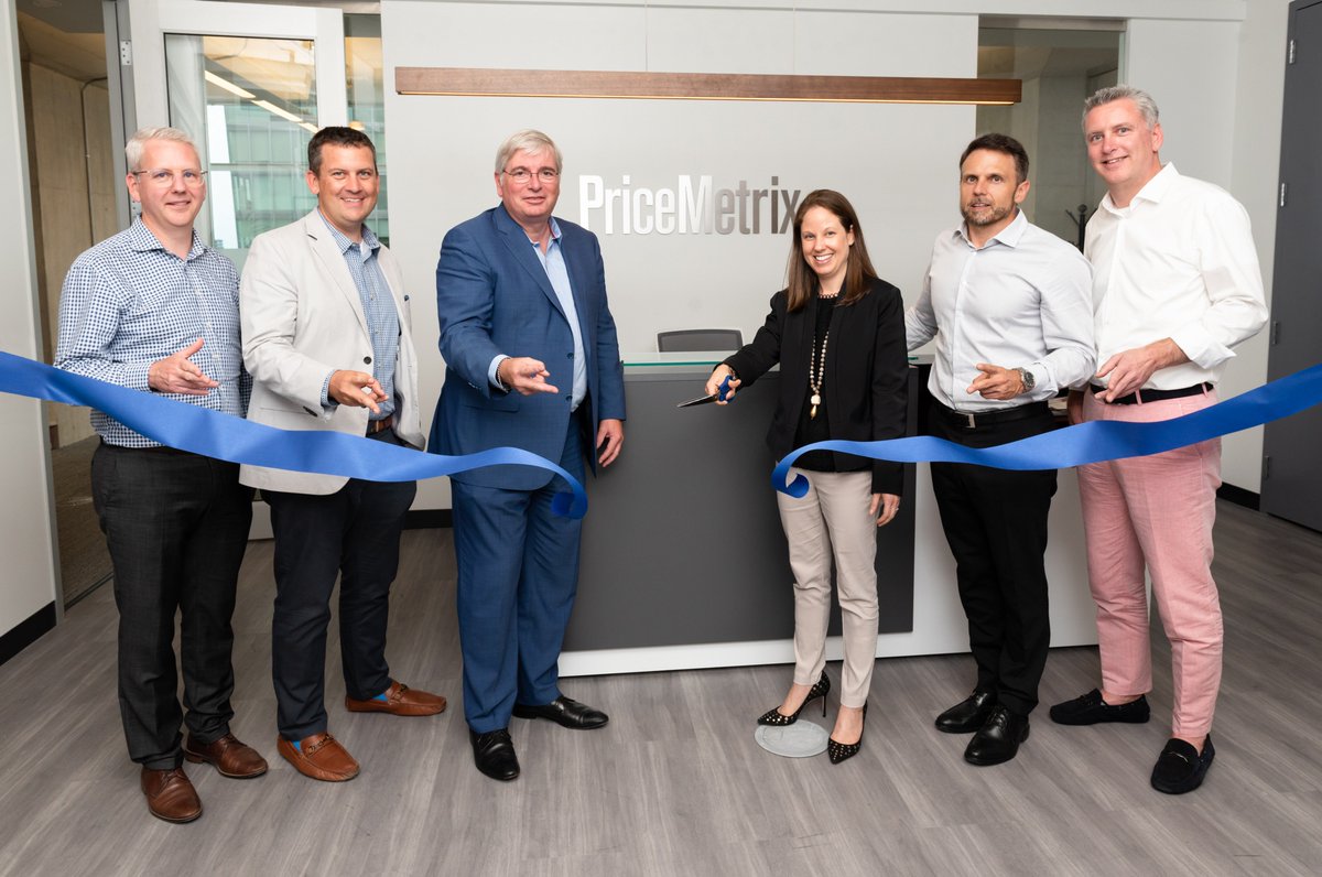 PriceMetrix's tweet photo. Celebrating the opening of our new office with a ribbon cutting. Thanks to Jill Zucker for doing the honors. https://t.co/sf0qPZWBBG