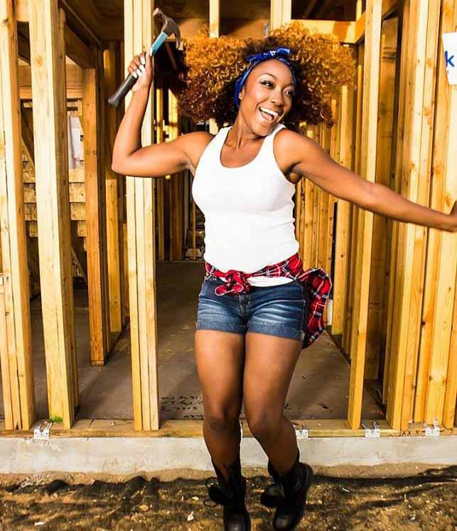 truthfmlive's tweet photo. After receiving her healing from heartbreak, this hot mama right here has been on a mission to help others find healing in relationships... She'll be with us live on TrueLiving on Monday at 7am PST to discuss her new book - The Heartbreak Remedy Devotional...
#truthfmlive https://t.co/ZhoFeZLQj8