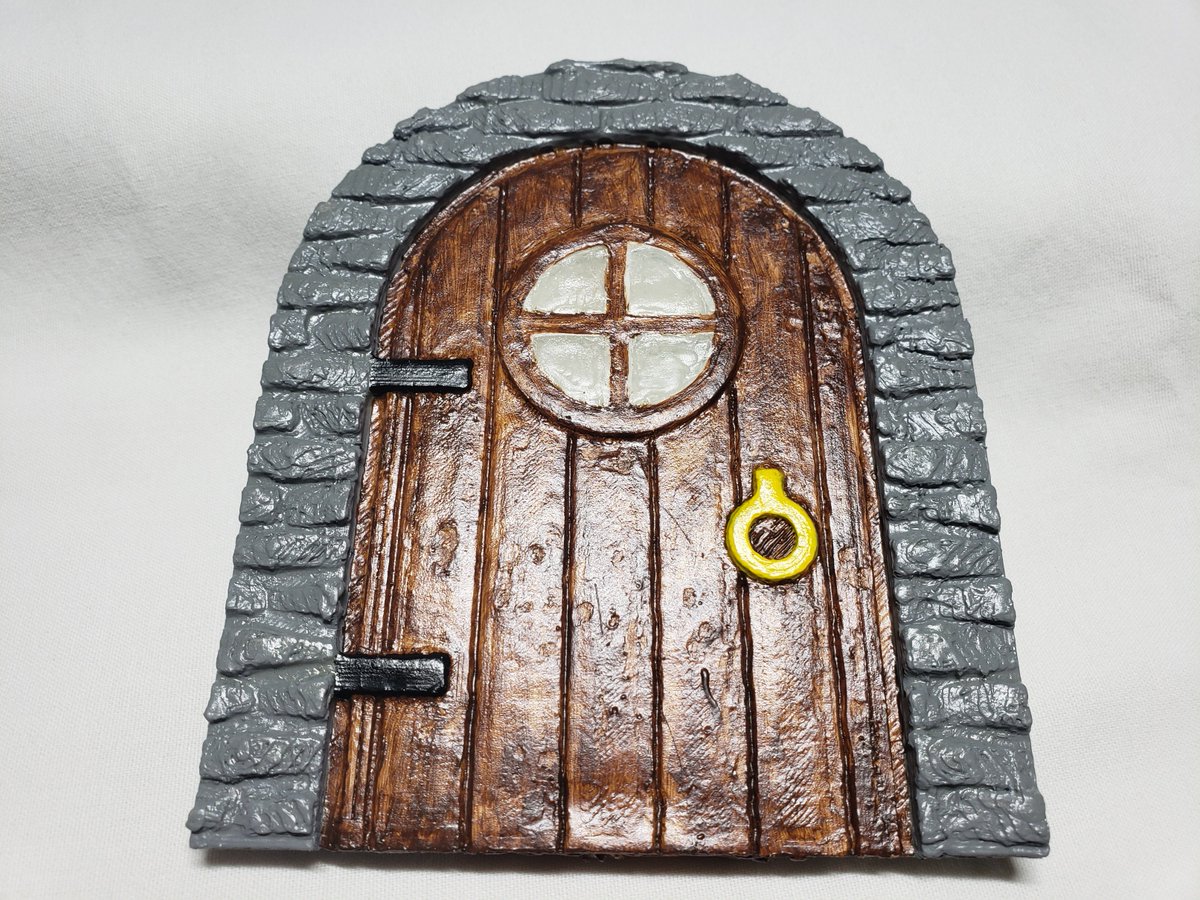 Technogog's tweet photo. 3D Printed and Painted Gnome Door for yard #gnome #gardengnome #gnometheworld #3d #3dprint #3dprinting #3dprinted #3dprinter #mpselectmini https://t.co/aIi53fWBIU