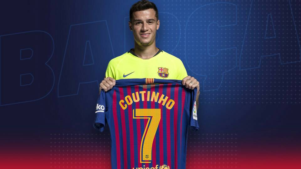 🎩 <a href="/Phil_Coutinho/">Philipe Coutinho</a> 🇧🇷
 👕 النجم البرازیلي سیلعب بالرقم 7 بدءاً من هذا الموسم🔵🔴

<a href="/fcbinarab/">FCB - بالعربي</a> 
وشاركونا ايضا على موقعنا الرسمي
fcbinarab.na7nunetwork.com