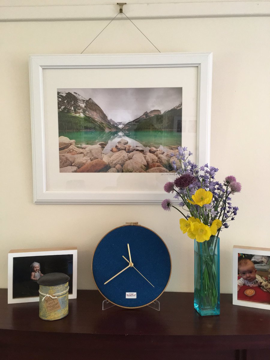 TweedClockCo's tweet image. Loving the blue! #harristweed #harristweedclock #handmadehour #shopscotland #madeinscotland #homedecor #smallbusiness #handmadebyme