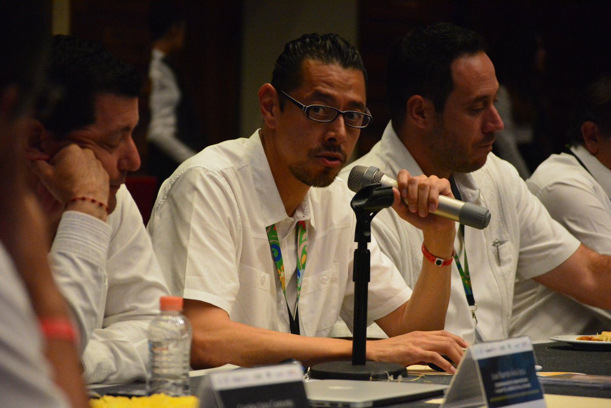 DEPORTE_GobOax's tweet image. #AlMomento toma la palabra el Dr. Geoffrey Recorder, Director de la @ENED_oficial, donde se trata el modelo de fortalecimiento de la cultura física y el deporte de México, en la Segunda Sesión Ordinaria del Consejo Directivo del #SINADE.

@alejandromurat