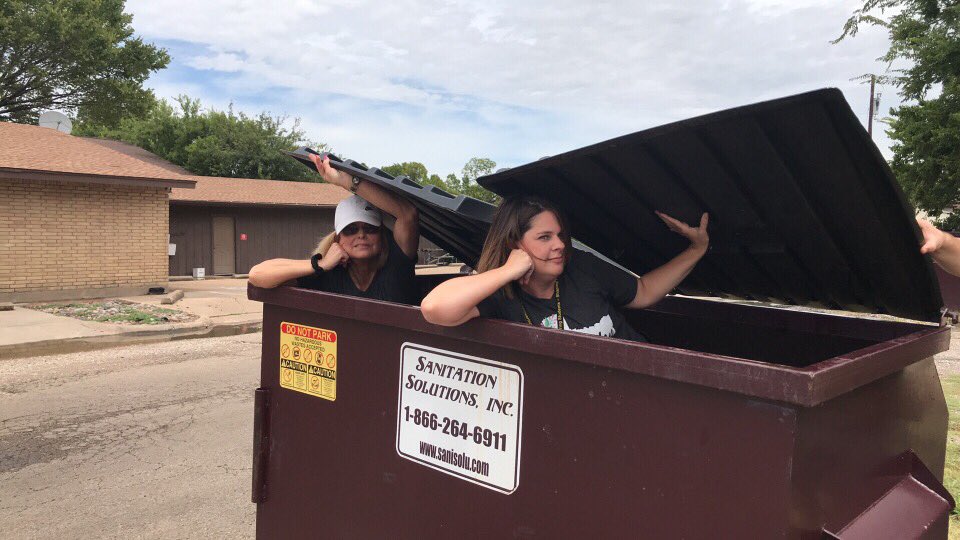 HHH_Exley's tweet photo. Enjoying some team building today! #thegogame #hhheroes #RCISDJOY https://t.co/GklBkZNmfl