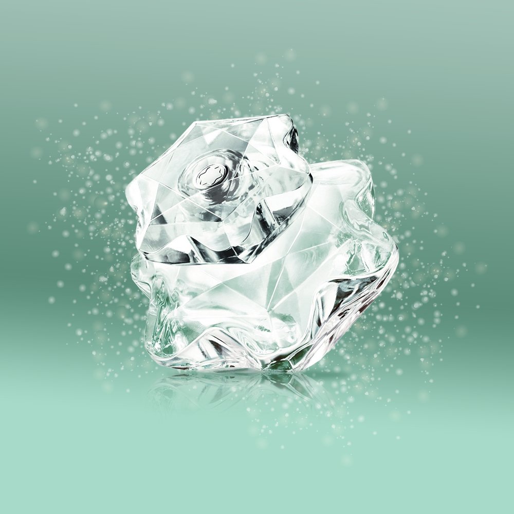 Inspirada en el aroma de un jardín de verano, Lady Emblem L'Eau de <a href="/montblanc_world/">Montblanc</a> es una alegoría a un paseo en un jardín de rosas frescas embriagado de poesía. Para las mujeres sofisticadas y elegantes - la esencia misma de la feminidad. Encontralo en nuestras sucursales.