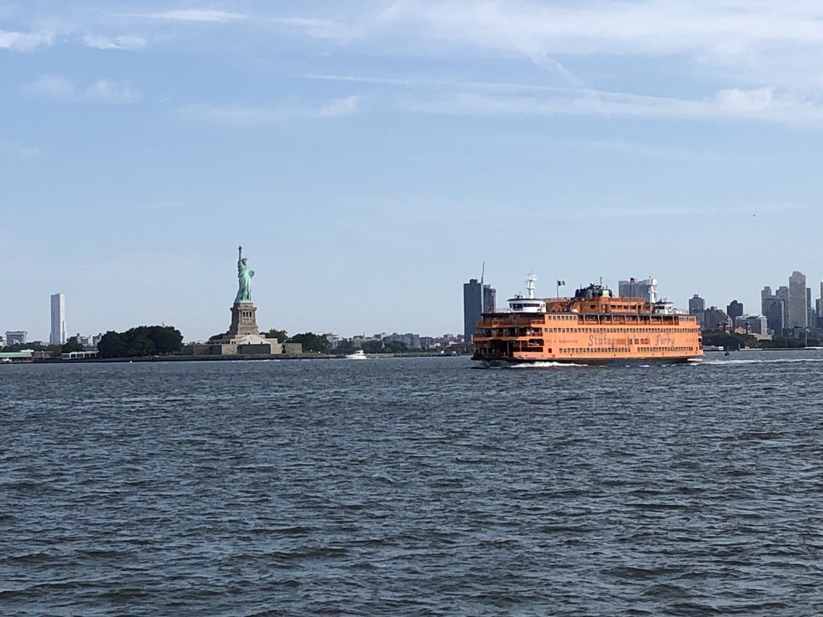 Pendletucky's tweet photo. I spent last week biking 7 days and 550 miles from Staten Island to Niagara Falls in the @EmpireStateRide and it was awesome!
Huge shoutout and thanks to all the riders, donors, staff, and volunteers who helped raise > $660,000 for @RoswellPark !
#ESR18
#NYC2NF https://t.co/OHktGHdpSK