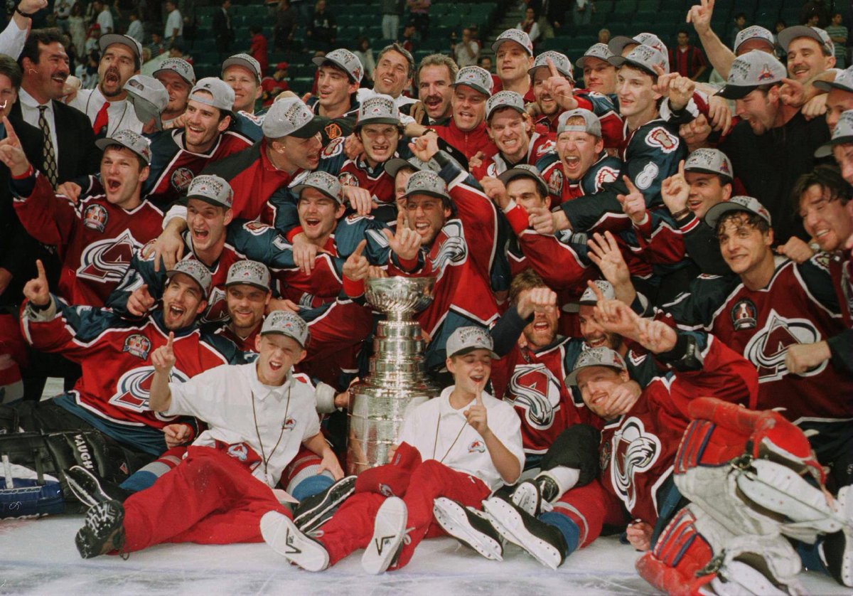 NHLPR's tweet photo. THIS DATE IN 1995: Colorado's new NHL team officially announced that they would be called the @Avalanche and publicly displayed their logo for the first time. They captured the #StanleyCup exactly 10 months later on June 10, 1996.

More TDIH: https://t.co/9pKo2txc1e https://t.co/Sk0KU4HSRl
