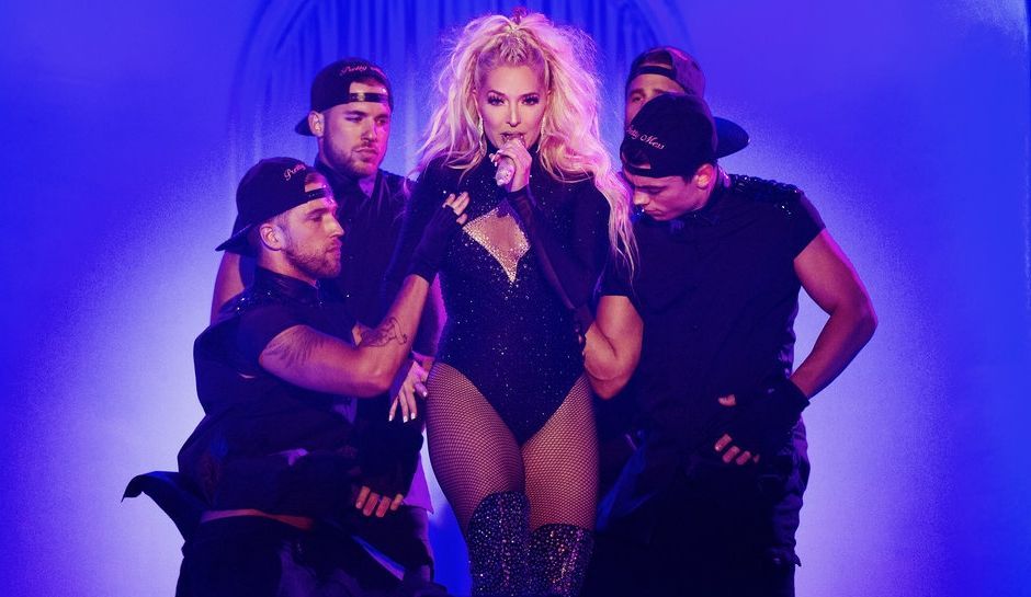 erikajayne's tweet photo. Who's ready, my pretties? Get tickets to my 2018 tour here: https://t.co/QG6UPJGC1R https://t.co/UBtSKNJZbe