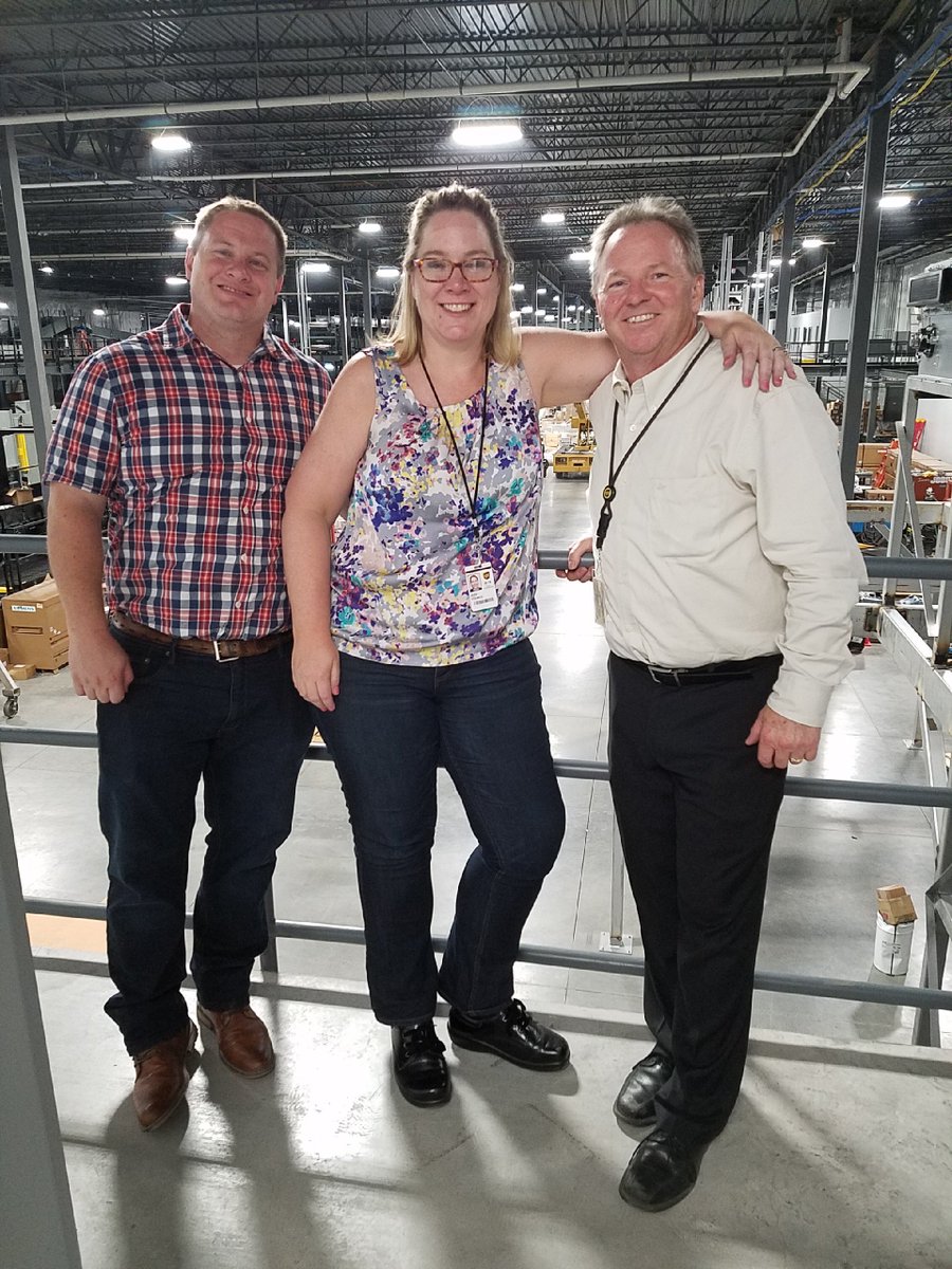 DM PE thanks all of the PE support folks from the West region that helped with the successful opening of the new Utah Automated hub. Working with the employees on how to operate equipment safely and helped keep it running. <a href="/ExperienceUPS/">Experience UPS</a> @kbensonASA @DesertMTUPSers #caughtsafely