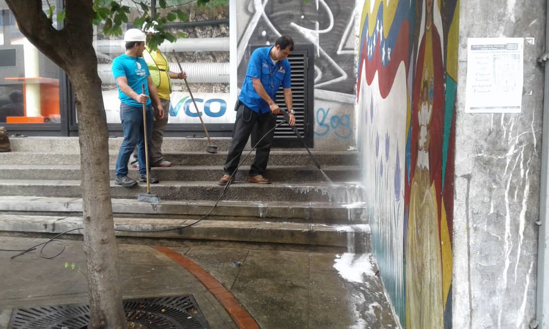 Brigada del Alcalde de Chacao tweet media