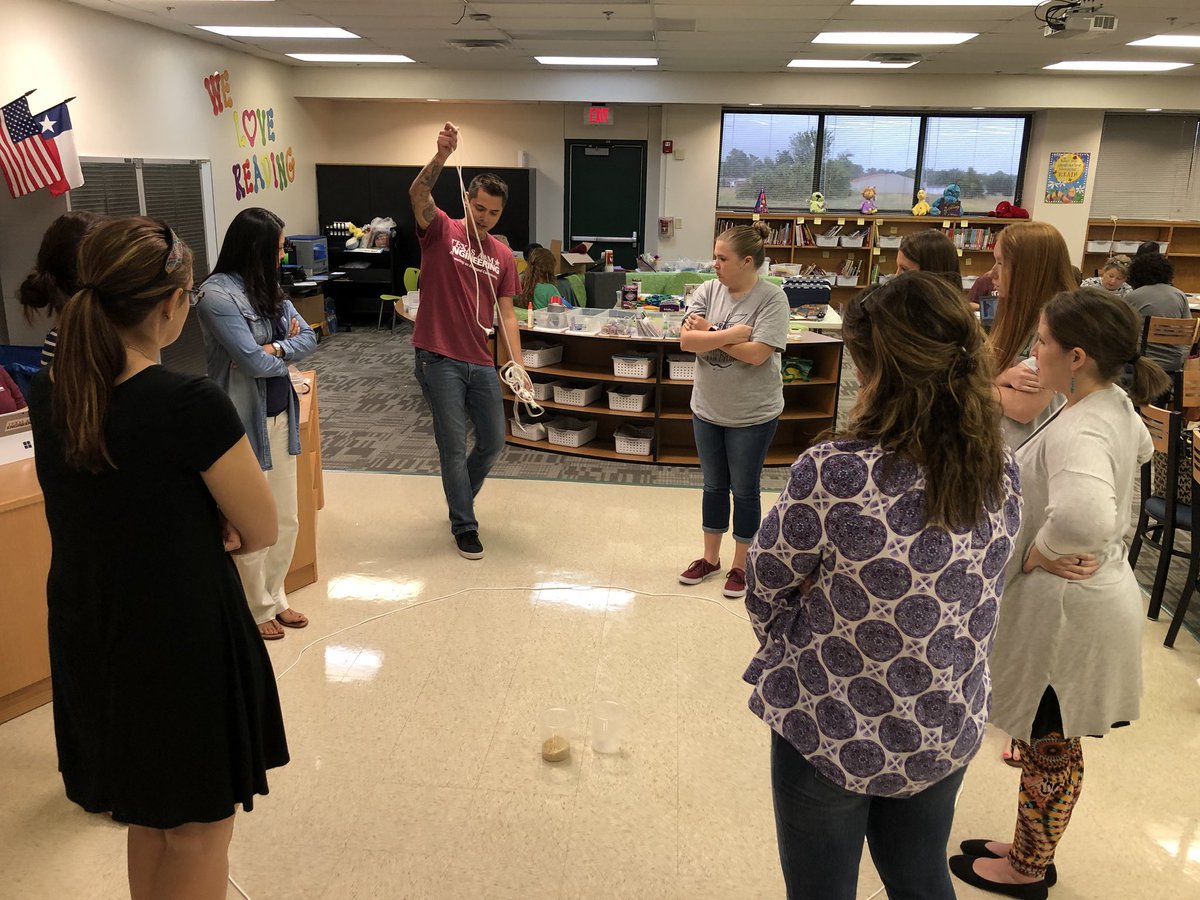 mvabadie's tweet photo. So much more than curriculum and design thinking accomplished this week in @WaxahachieISD with @SparkTAMU...our WISD teaching culture is innovative, passionate and dedicated to the success of our students and #makerU fueled our fire! #wisdstem ππ»πππ» https://t.co/jRk7zrJLd1