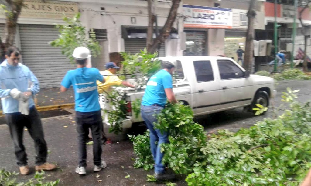 Brigada del Alcalde de Chacao tweet media