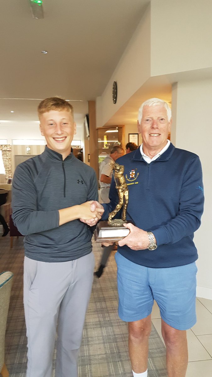 yorkuniongolf's tweet photo. Congratulations to @GeorgeRobson181 , our Junior Champion for 2018
Thanks to York GC and @pjjwgolf for a terrific Championship!
#TopKnockin apparently! https://t.co/eZlqzhkay8
