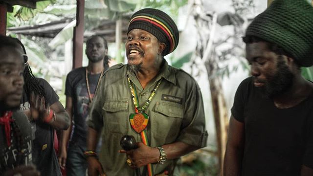 1nessRecords's tweet photo. @lucianomessenjah &@ibamahr #NiceAndEasyRiddim
#NuhPlayTing
#FamilyNotFriend
#OnenessRecords https://t.co/Wy8bBi6TW1 https://t.co/h51sU1YyeE