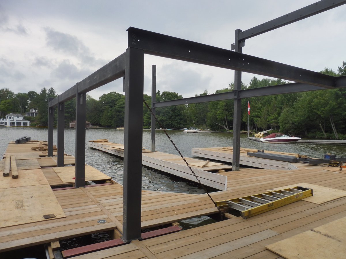 sylviabosanac's tweet photo. Busy times #building a #boathouse on #lakerosseau #Muskoka takes team work! #steelcontractors #architecture #contemporarydesign #design #canfieldinteriorsinc https://t.co/aoVuSoQ61a